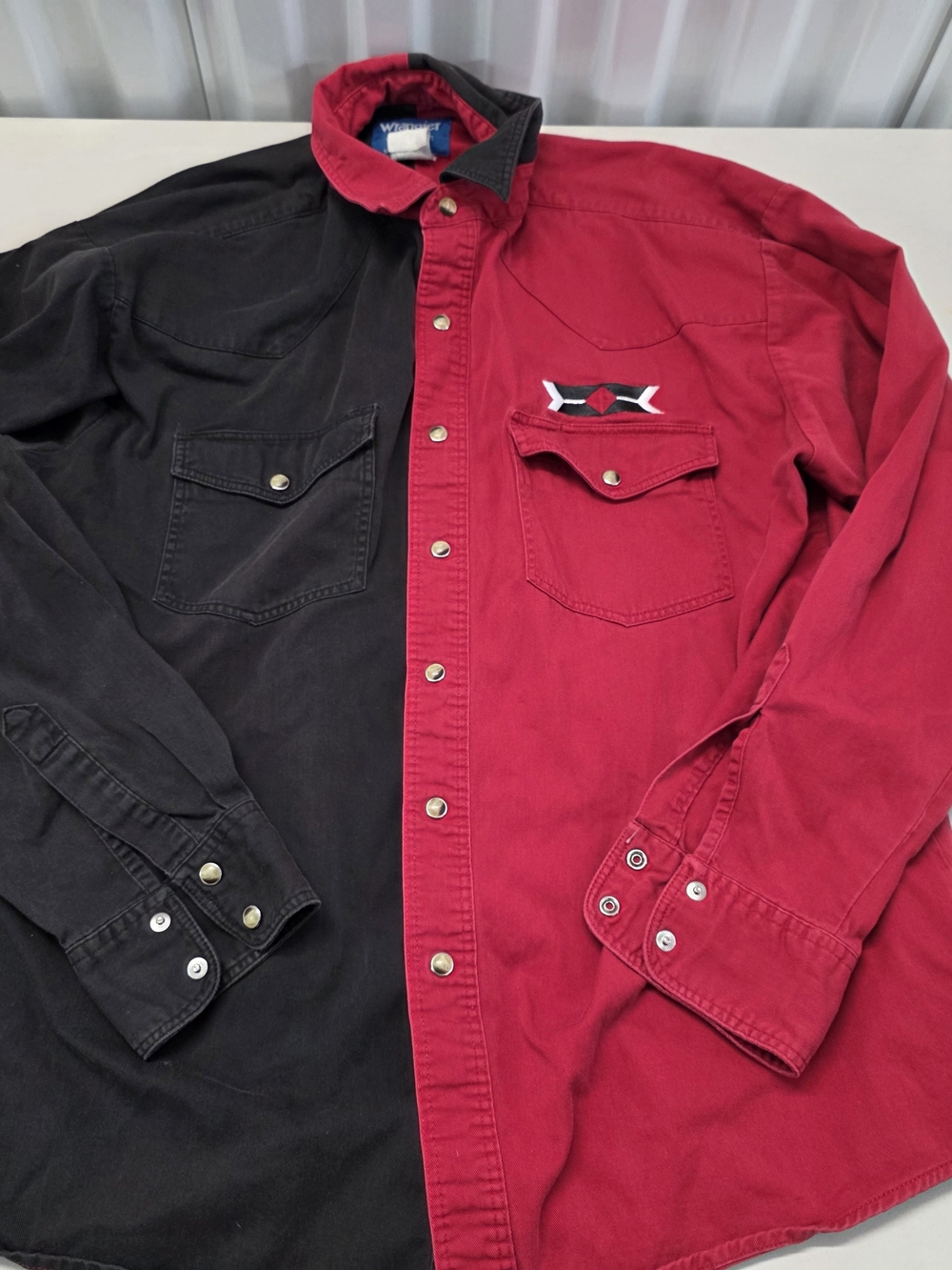 Vintage Wrangler Western Shirts Pearl Snap Red And Black Aztec Men's Size Large